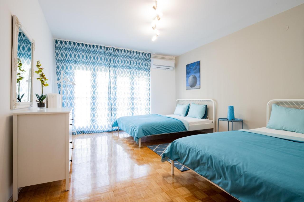 Апартаменты !Promo! Blue Amber Downtown-Free Private Garage-Fast Wi-Fi Нови-Сад Экстерьер фото