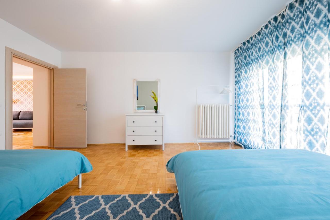 Апартаменты !Promo! Blue Amber Downtown-Free Private Garage-Fast Wi-Fi Нови-Сад Экстерьер фото