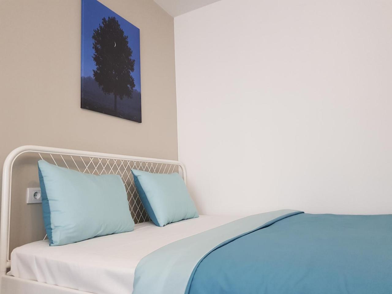 Апартаменты !Promo! Blue Amber Downtown-Free Private Garage-Fast Wi-Fi Нови-Сад Экстерьер фото